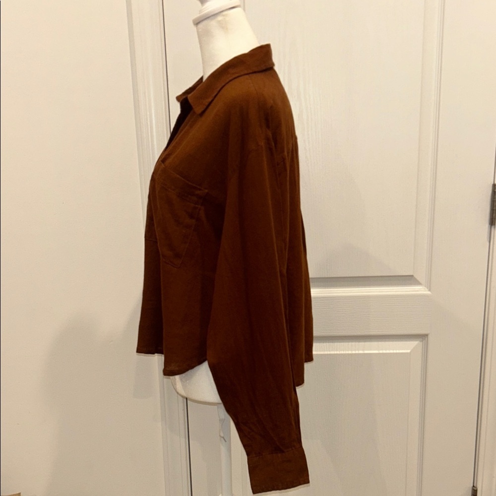 Old Navy The Cropped Shirt Linen-Blend Chocolate Brown Color, Size M - Picture 8 of 14